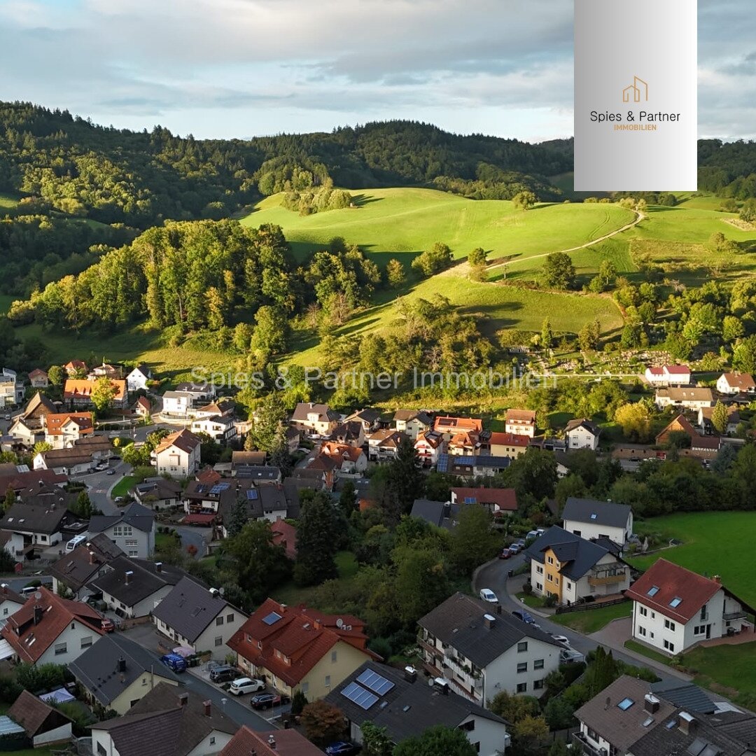 Wunderschön gelegenes Baugrundstück Wunderschön gelegenes Baugrundstück