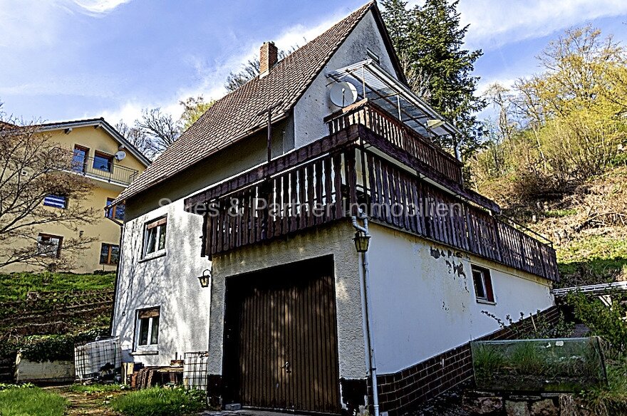 Großzügiges Einfamilienhaus mit idyllischer Lage im Odenwald Großzügiges Einfamilienhaus mit idyllischer Lage im Odenwald